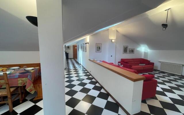 Riviera 1931 Casa Mansarda