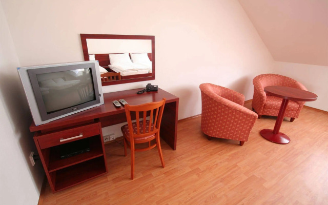 Aparthotel Susa