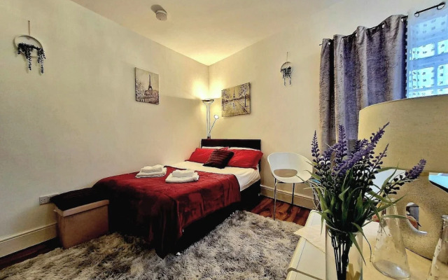 Seaside Bliss Apartment for Style and Comfort