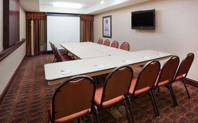 Hampton Inn Fairmont