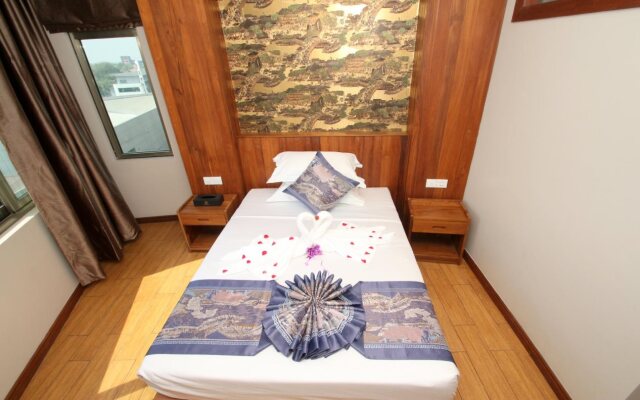 Gemsy Hotel