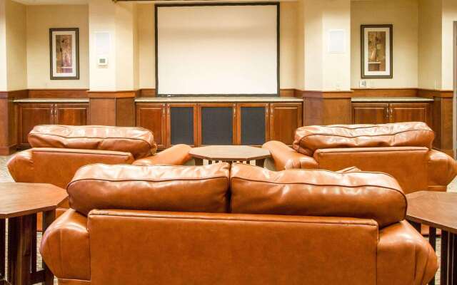 Comfort Suites Grand Rapids North