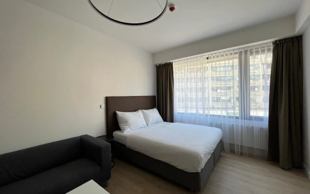 Post 120 Suites