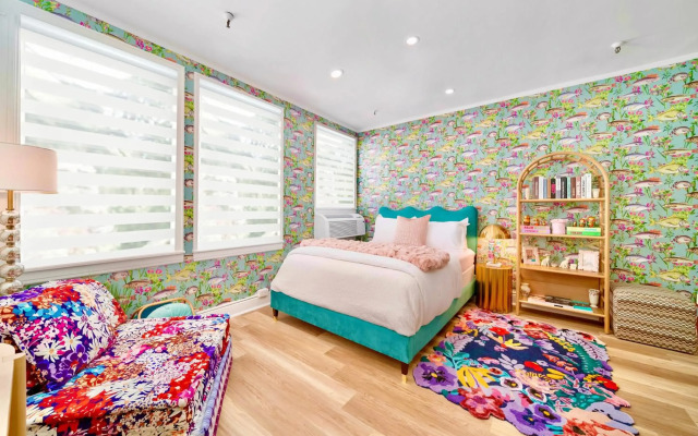 Designer Decorated Palm Beach Hotel NEW