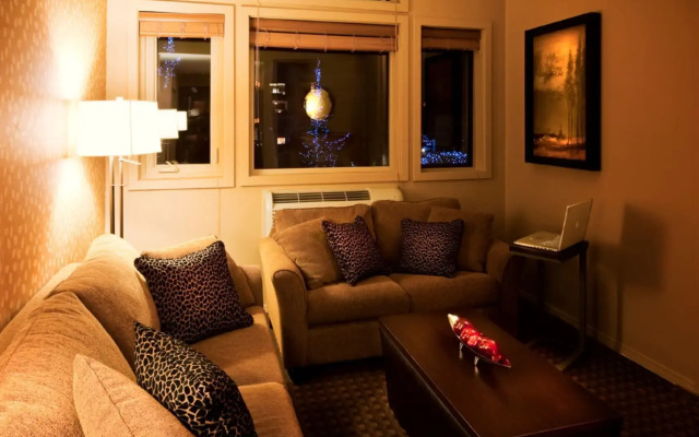 Executive - The Inn at Whistler Village