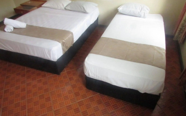 Wailoaloa Beach Resort Fiji