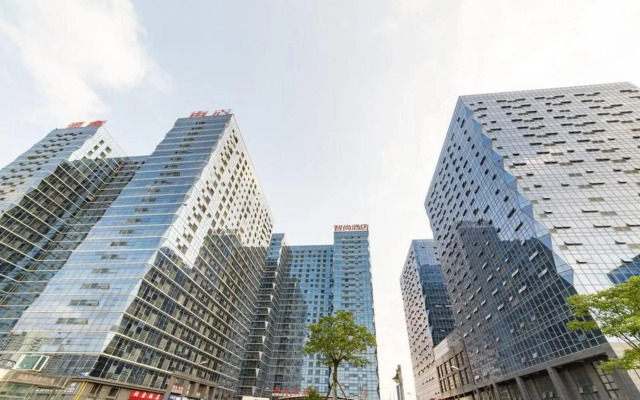 ELONG ruiyun Hotel (Yancheng International Exhibition Center)