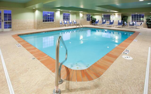 Holiday Inn Express Columbus-Dublin by IHG