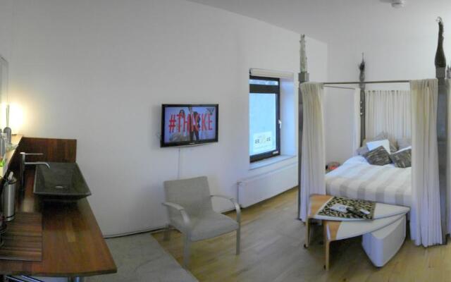 Art, Bed & Breakfast