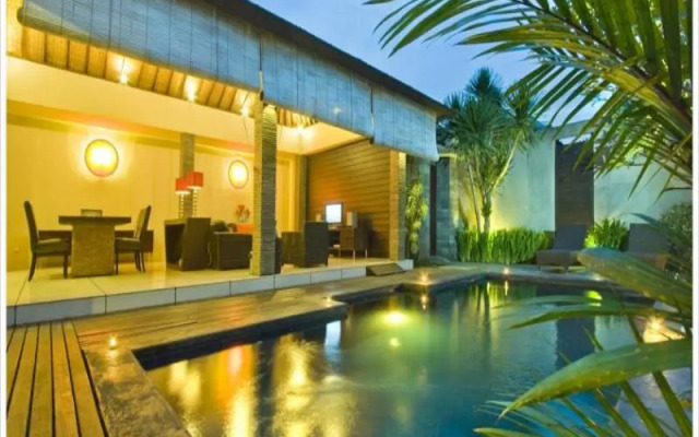 Villa Ininda and Ligaya