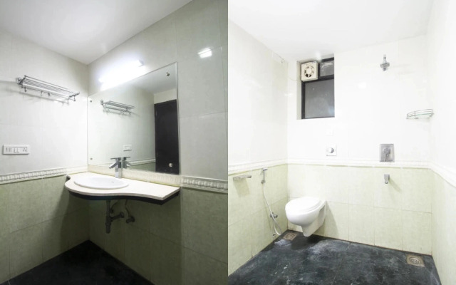 Shree Omkar Executive by OYO Rooms