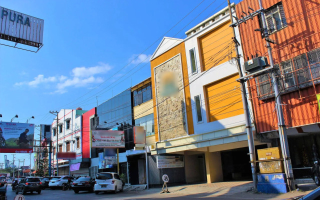ZEN Rooms Pasar Ikan Losari