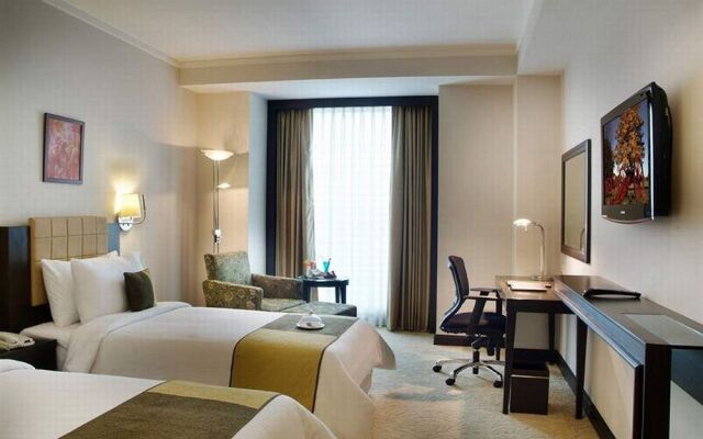 Express Sarovar Portico