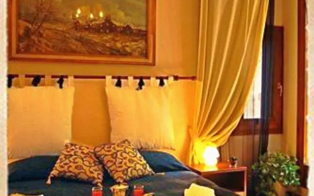 Venice Rainbow Rialto Hotel