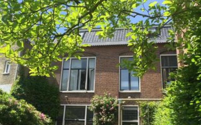 Bed And Breakfast De Oude Pastorie Sneek