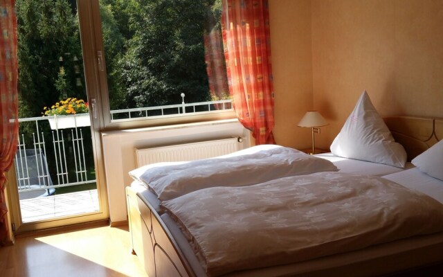 Beautiful Apartment in Lirstal Near Forest