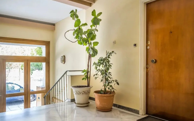 Chic flat in Kolonaki next to American Embassy