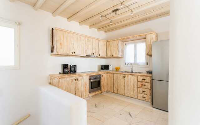 Villa Alitis by Mykonos Rocks