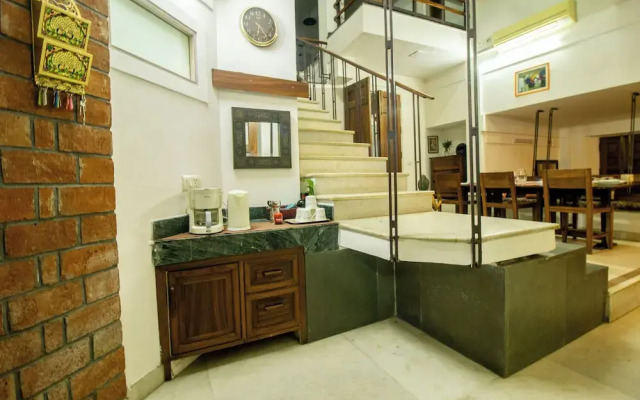 Opulent Antique 3br Villa in Gurugram