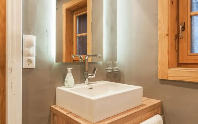 Detached Holiday Home in Ellmau Near the Ski Lift