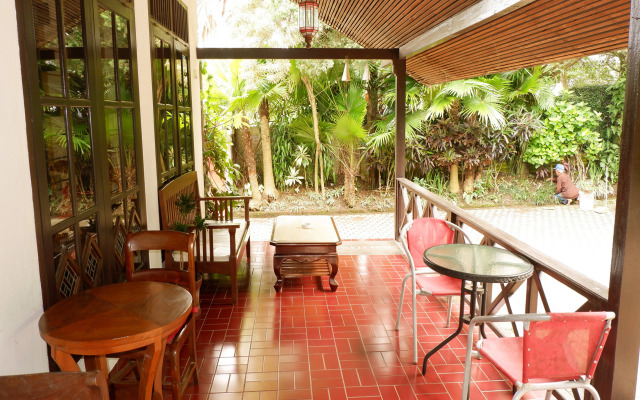 FabHotel Casa De Royale