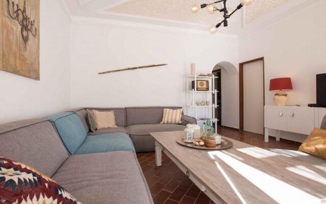 Casa Arroio by Portucasa