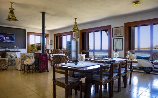 Villa Curiazzi Guesthouse Viale la Pelosa 16