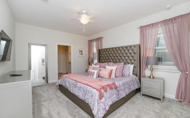 9 Bdrm Champions Gate Villa