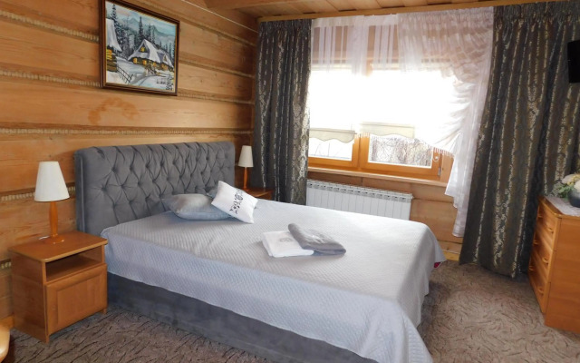 Pokoje Goscinne Monika II