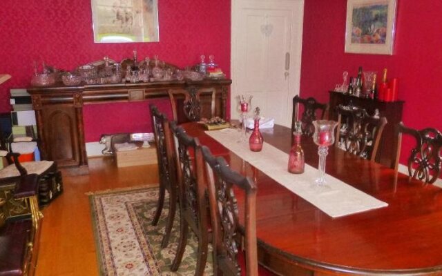 Glenmore House