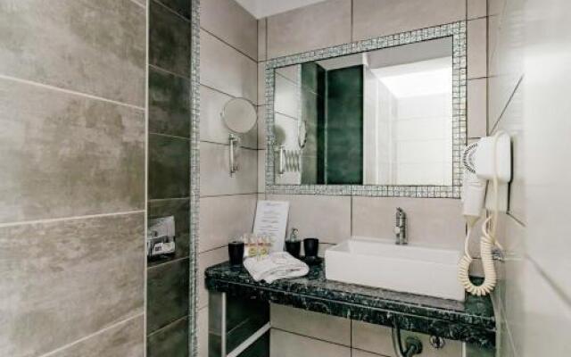 Vournelis Beach Hotel and Spa
