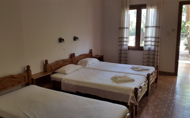 Stelios Rooms
