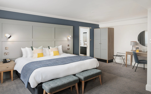 voco St. John's Solihull by IHG