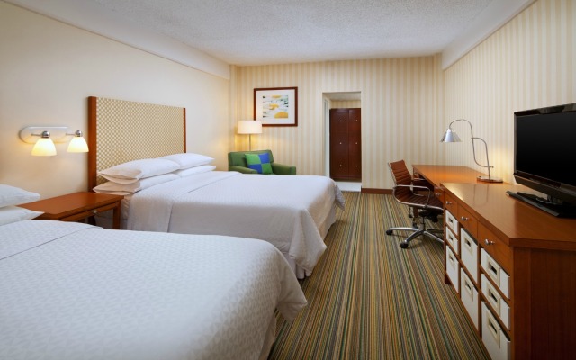 Four Points by Sheraton Los Angeles International Airport (США)