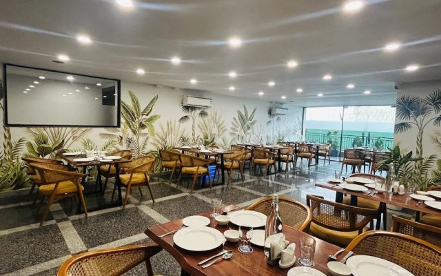 Royal Studio Golf Course Road