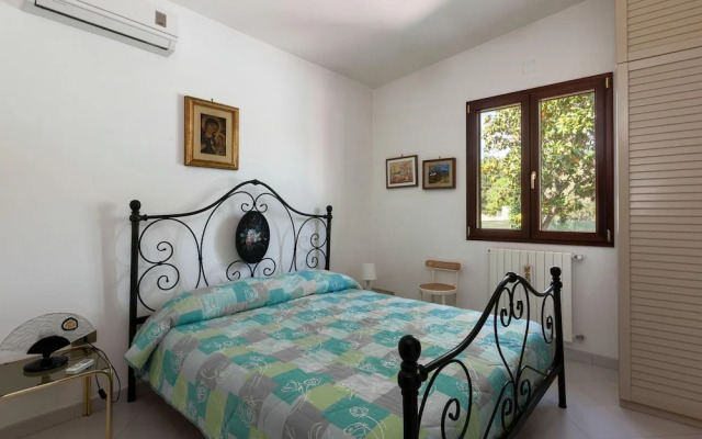 Villa Carmen With Garden And Pool