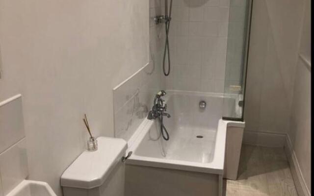 Quirky Lyme Regis Apartment Near Beach