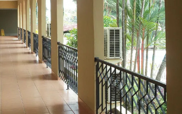 Capital O 1662 Ole Suites Hotel