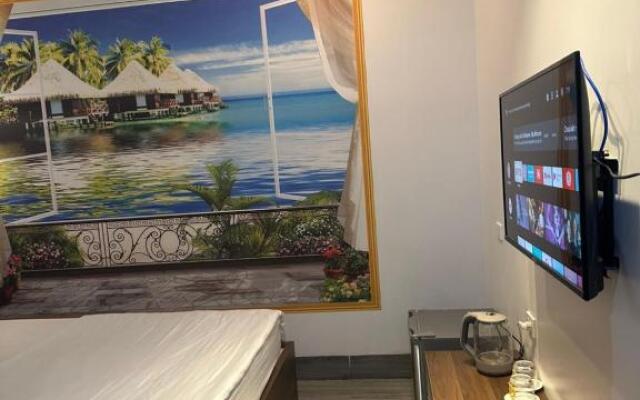 G9 Hotel