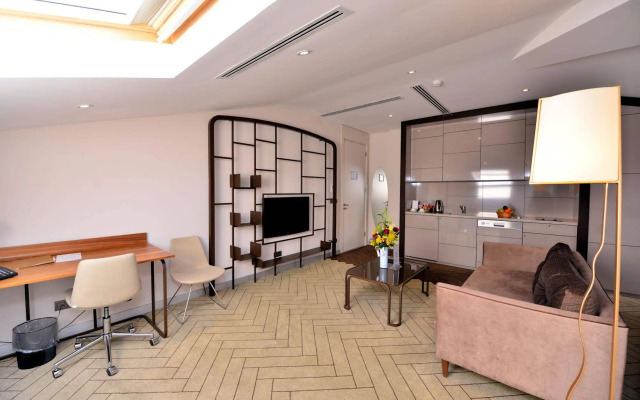L'onde Business Suites