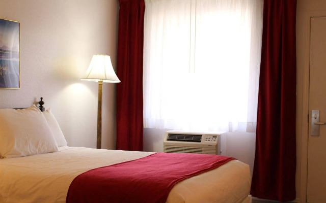 Sovana Inn
