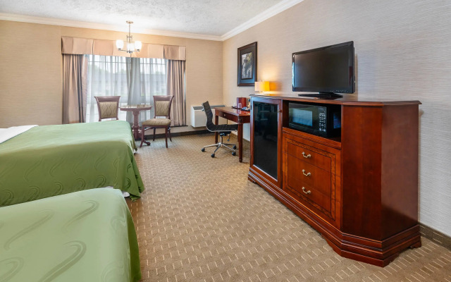 Rodeway Inn Festival