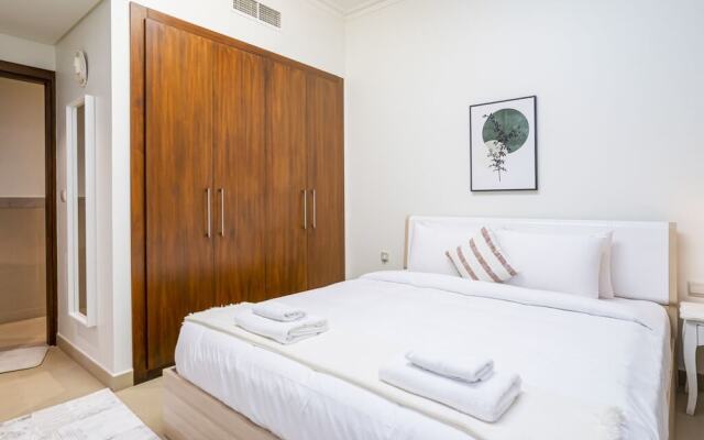 Vacay Lettings - Burj Vista Tower 1