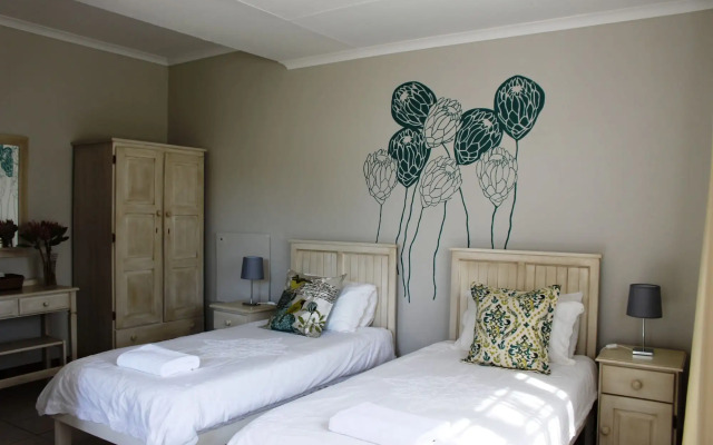 Bella Manga Country Escape