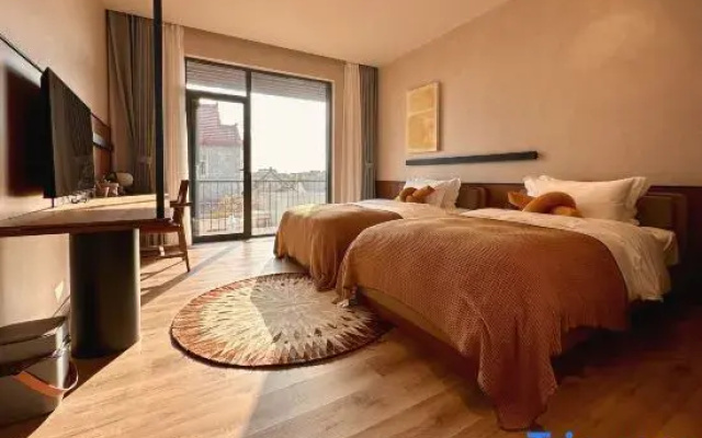 Jiuju Yuan Homestay