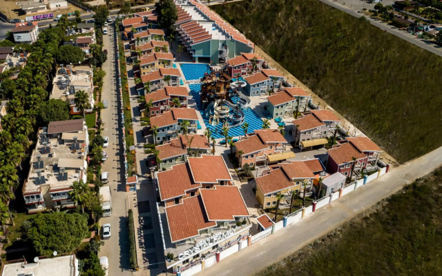 Crystal Club World of Colours - All inclusive