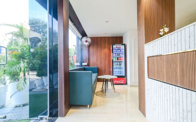 Fabhotel Awadhvue