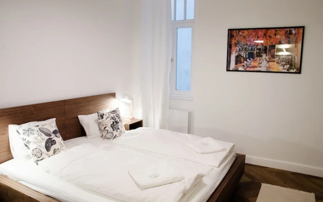 Luxury Apartment by Hi5 - FehÃ©rhajÃ³ Suite