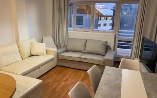 Apartamento Plaza Pradollano 1