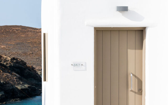 Sea Rock & Sky Private Residence